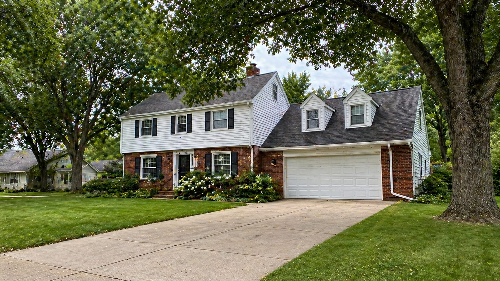 Residential neighborhood in Lake Crystal, MN — Master Certified InterNACHI home inspections by Home Inspection Fairmont MN, serving Blue Earth County and southern Minnesota.